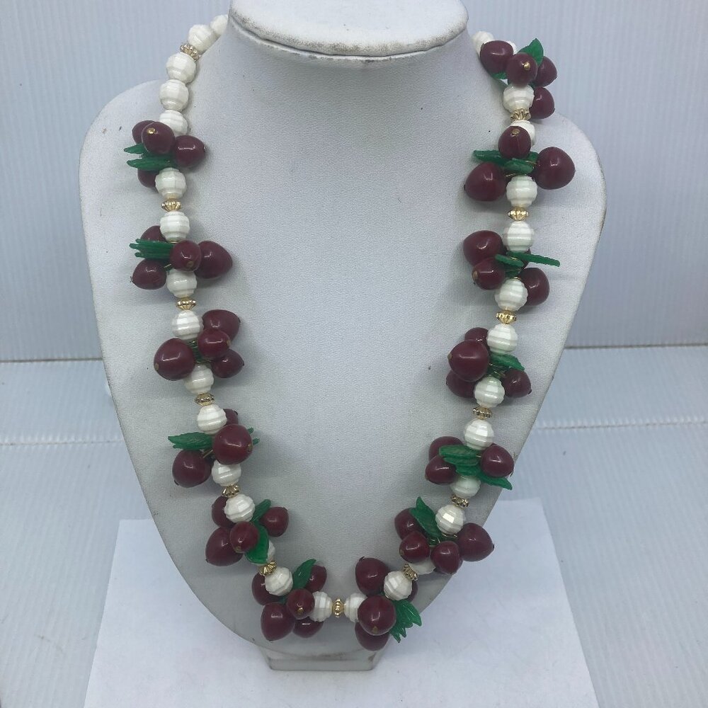 Vtg 1970 West Germany plastic fruits leaves chunky necklace